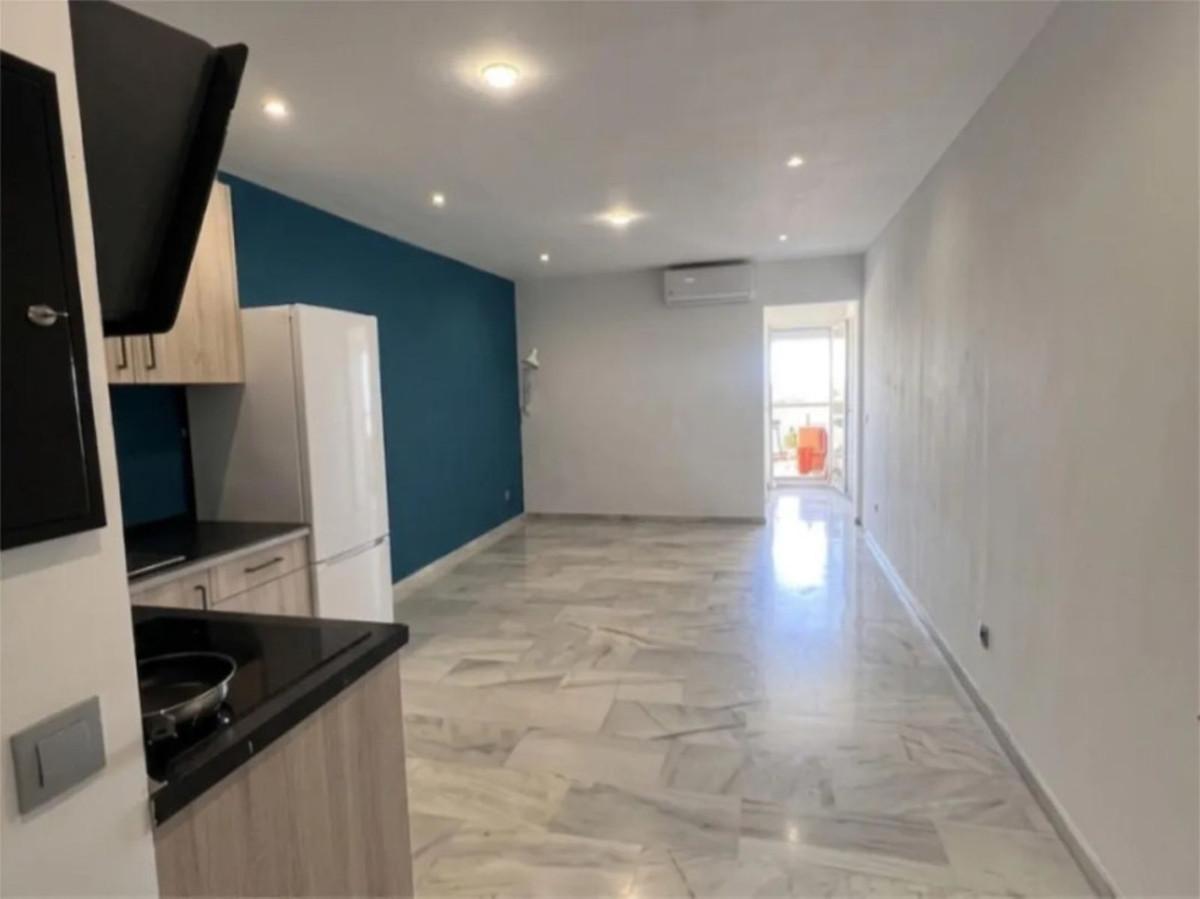 Apartment Middle Floor in El Padron
