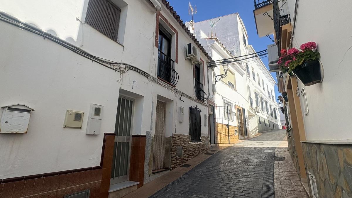 Apartment Penthouse in Manilva