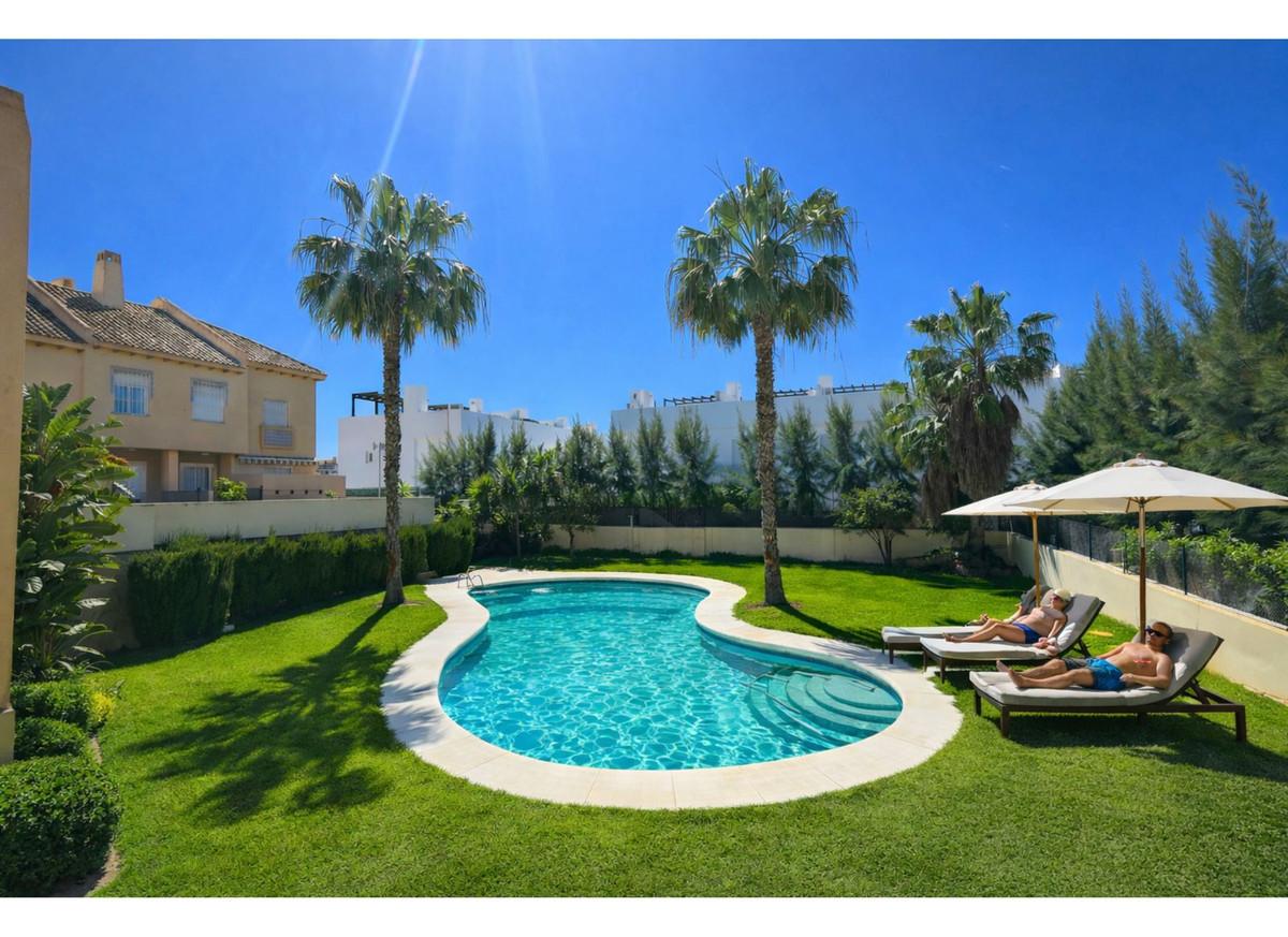 Townhouse Terraced in Calahonda