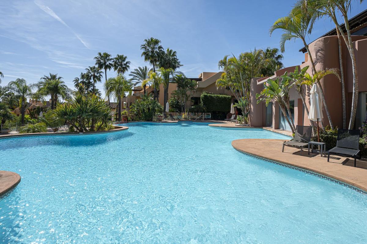 Apartment Middle Floor in Marbella