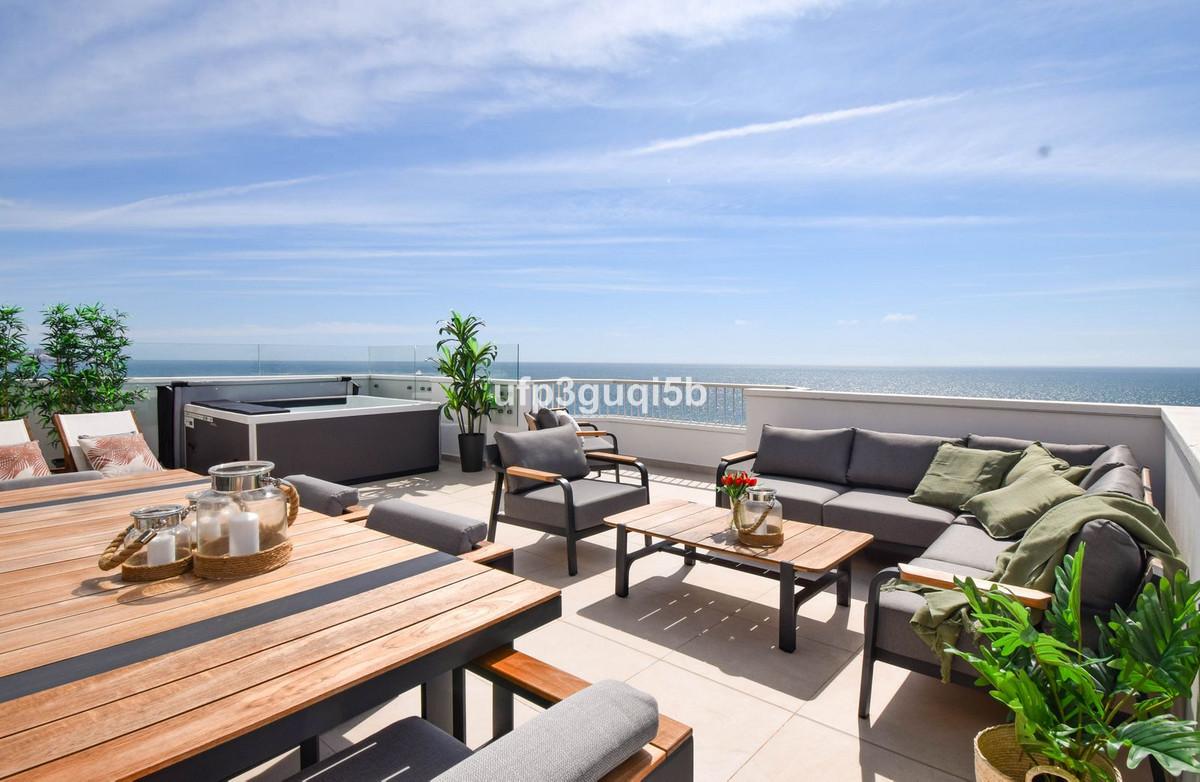 Apartment Penthouse in Fuengirola