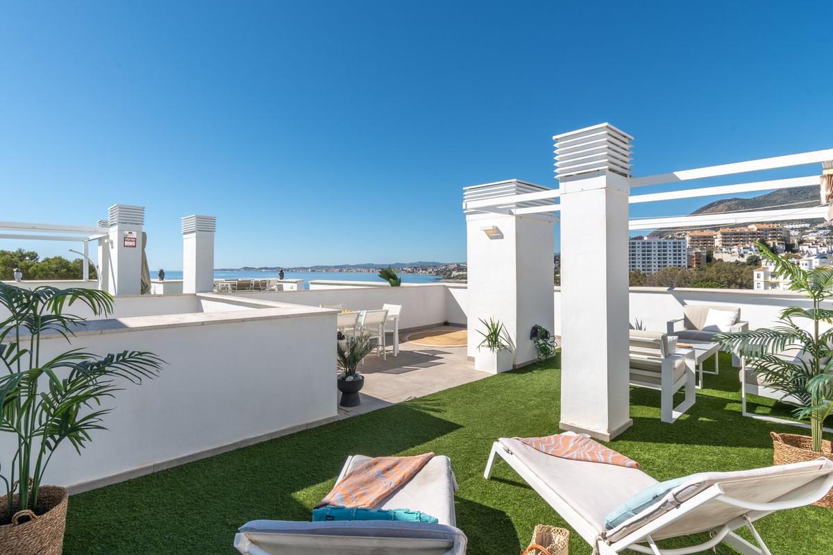 Apartment Penthouse in Torrequebrada