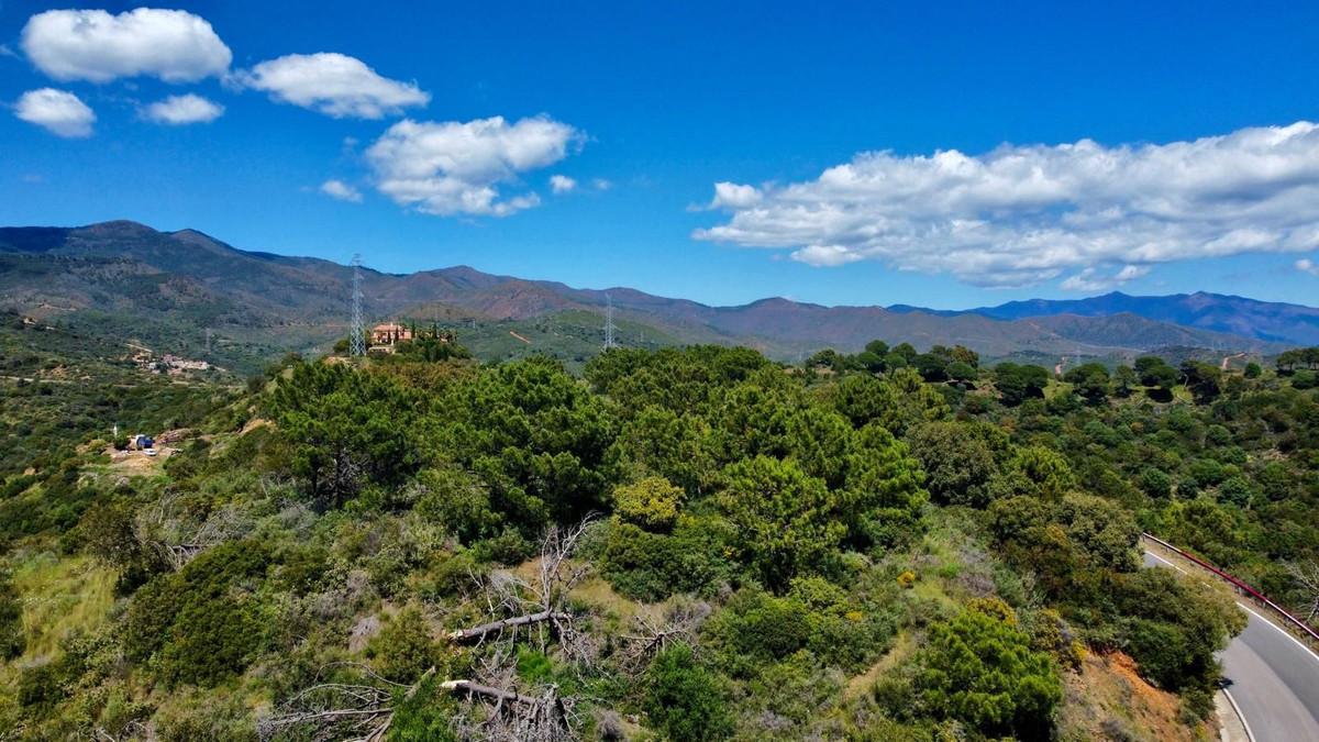 Plot Land in Estepona