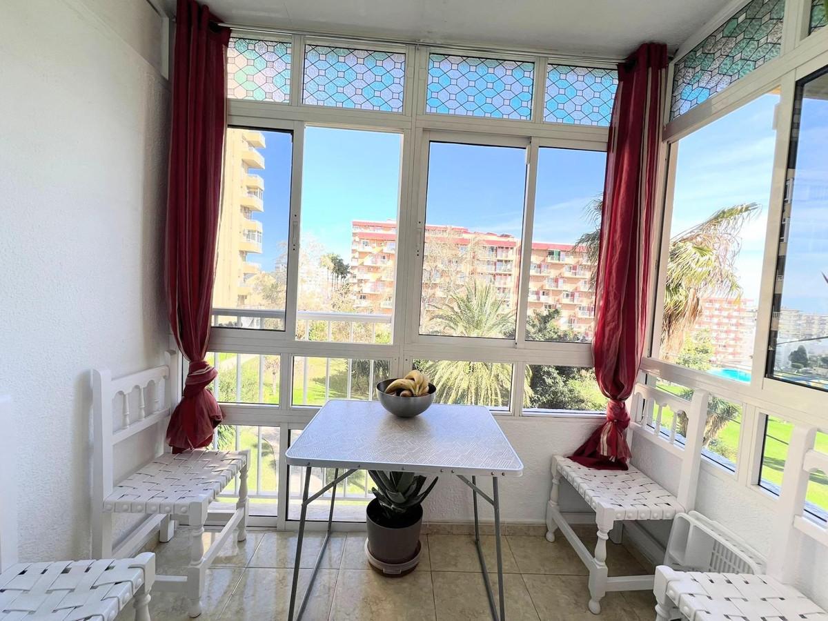 Apartment Middle Floor in Benalmadena