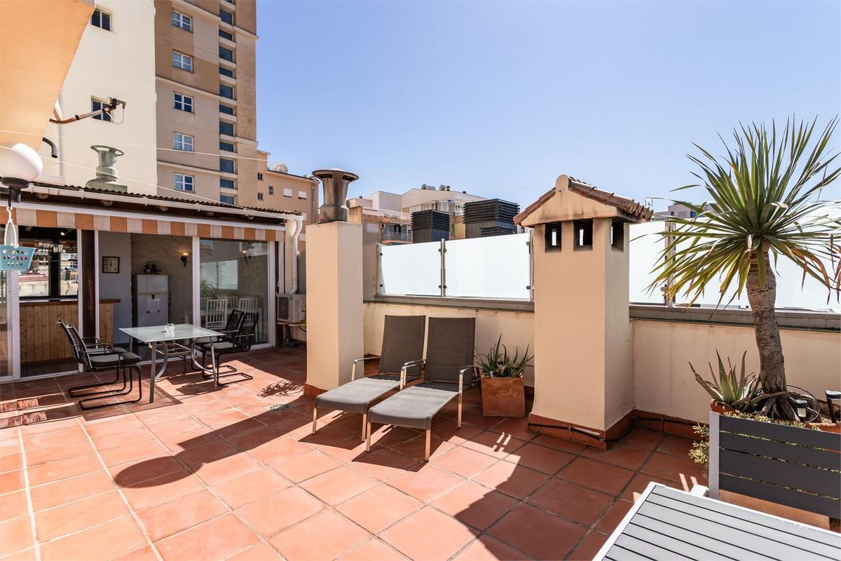 Apartment Penthouse in Los Boliches