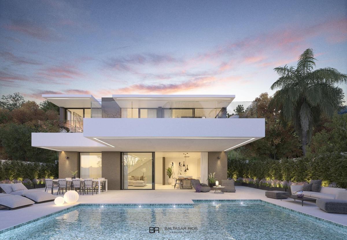 House Detached Villa in Co&iacute;n