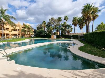 R5323066, Apartment Middle Floor in Calahonda