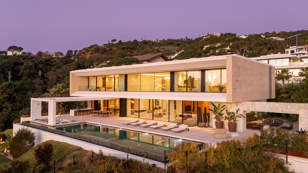 Villa Detached in El Madro&ntilde;al