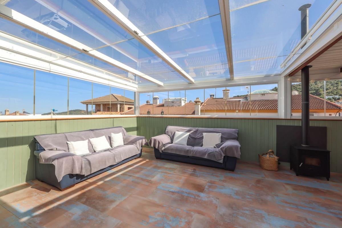 Townhouse Terraced in Guaro