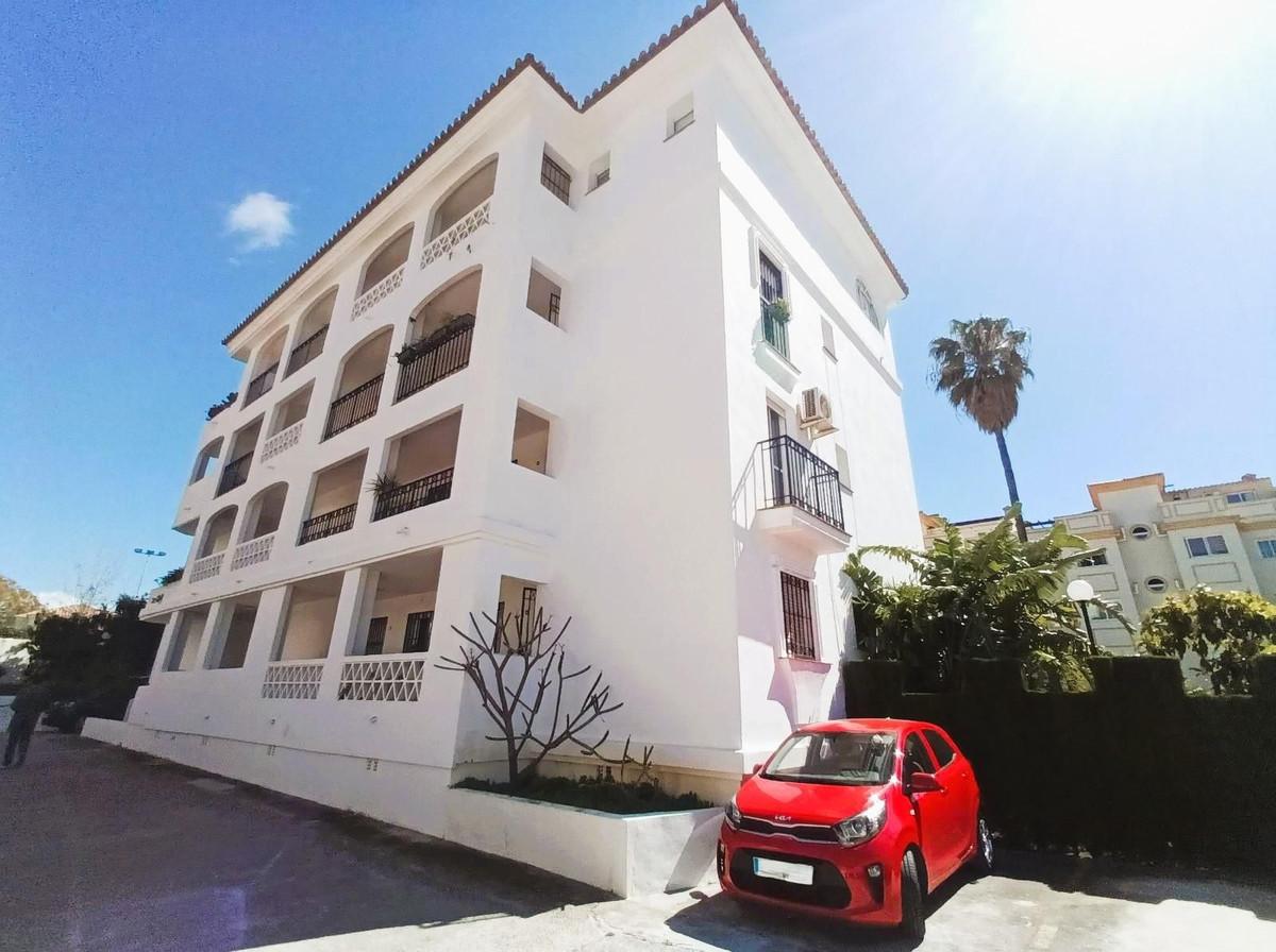 Apartment Middle Floor in El Pinillo