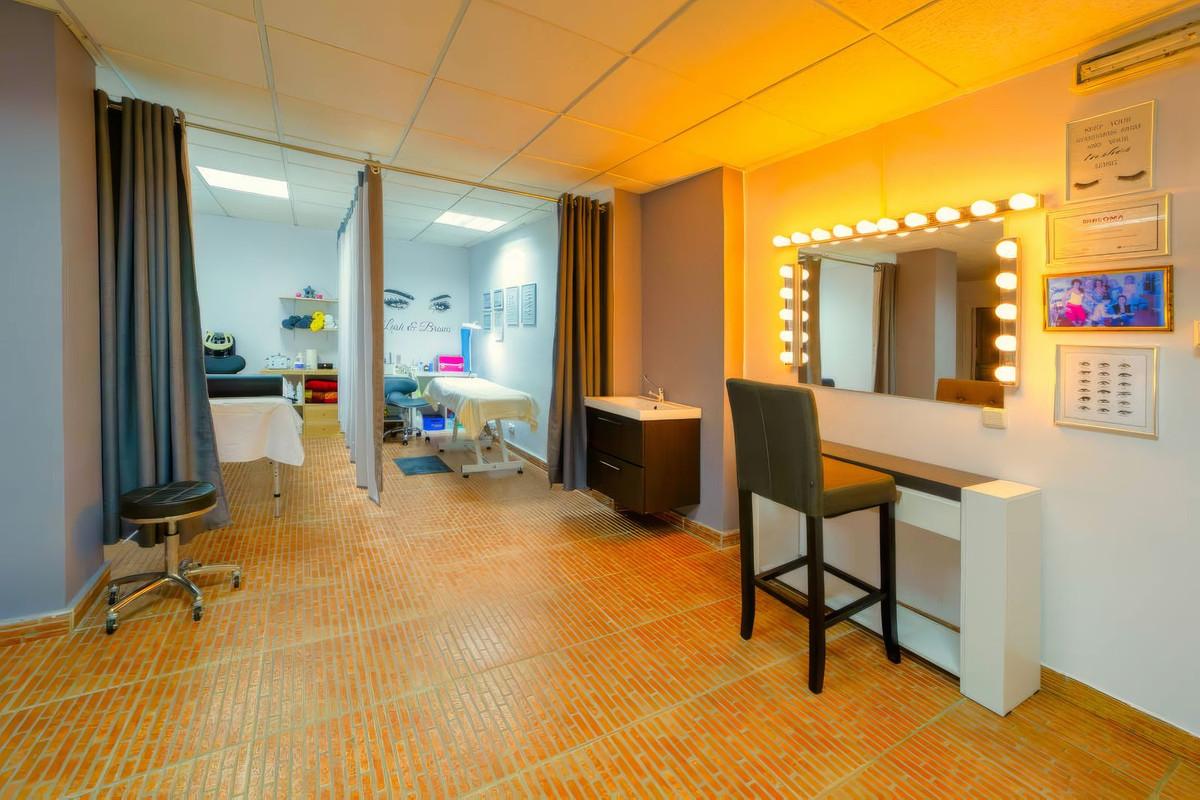 Commercial Commercial Premises in San Pedro de Alc&aacute;ntara