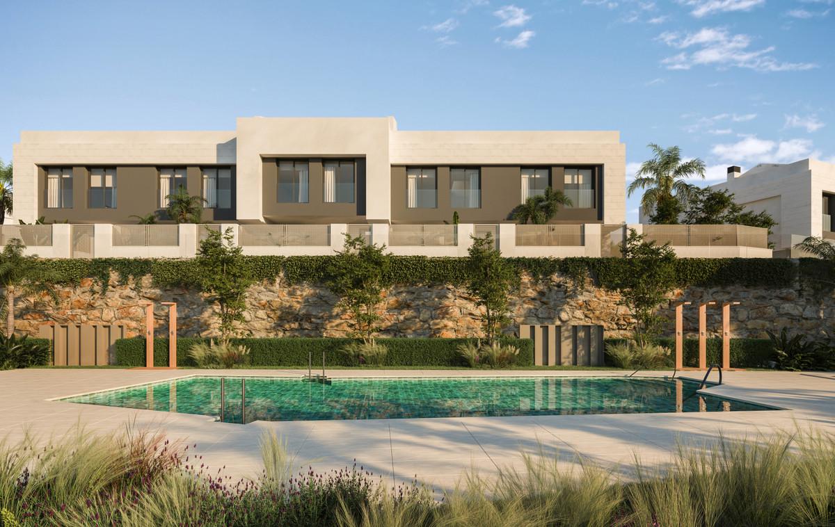 House Townhouse in Calahonda