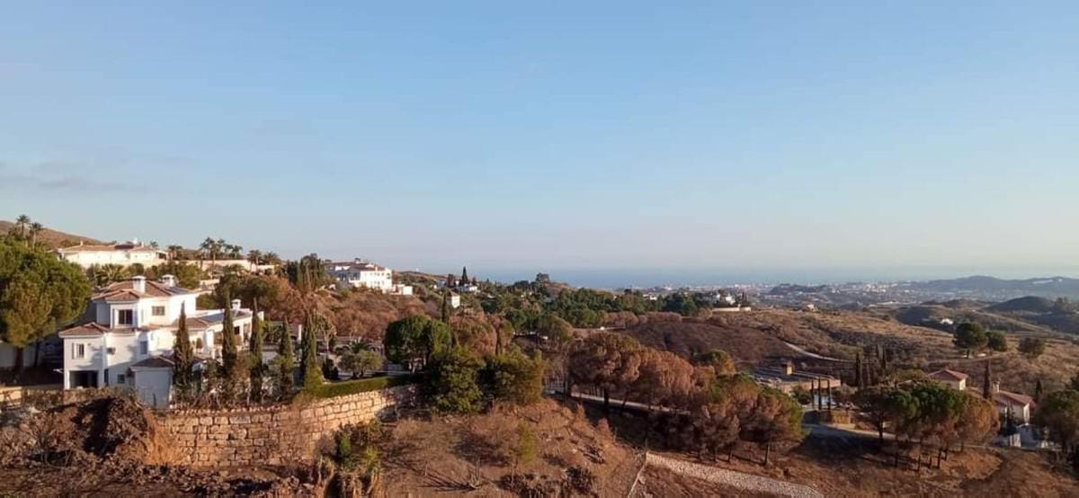 Plot Residential in Valtocado