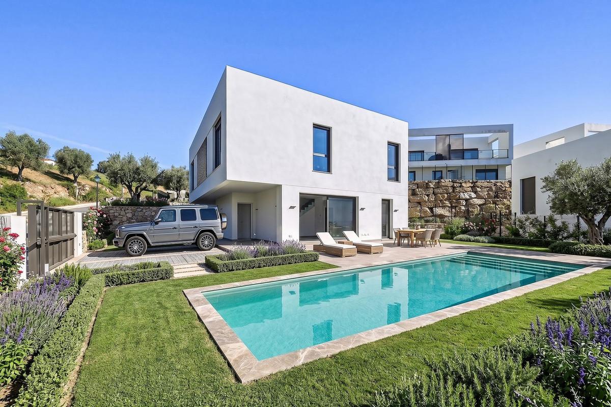Villa Semi Detached in Mijas Costa