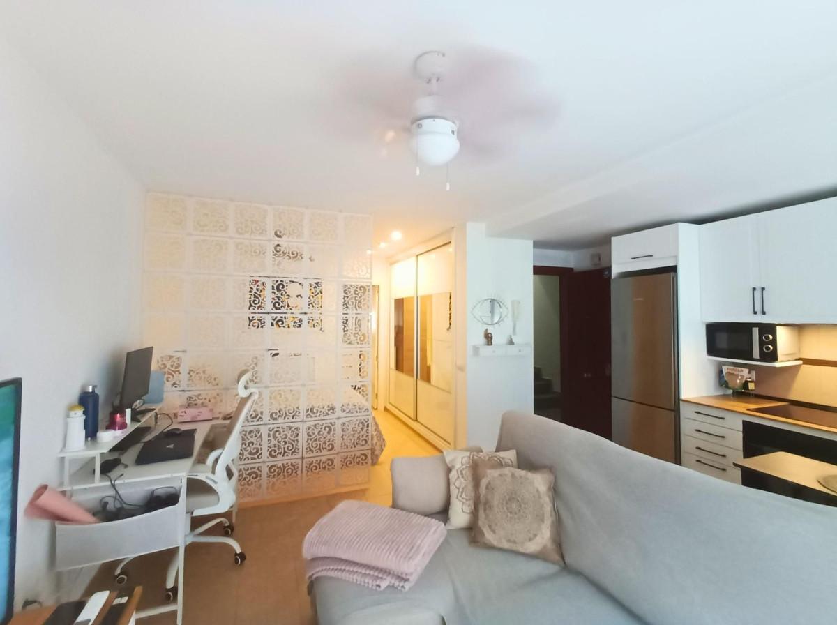 Studio Middle Floor in Benalmadena Costa