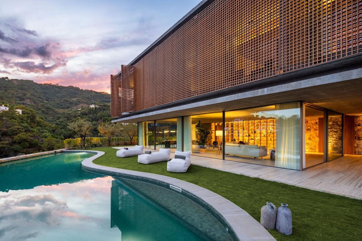 Villa Detached in El Madro&ntilde;al