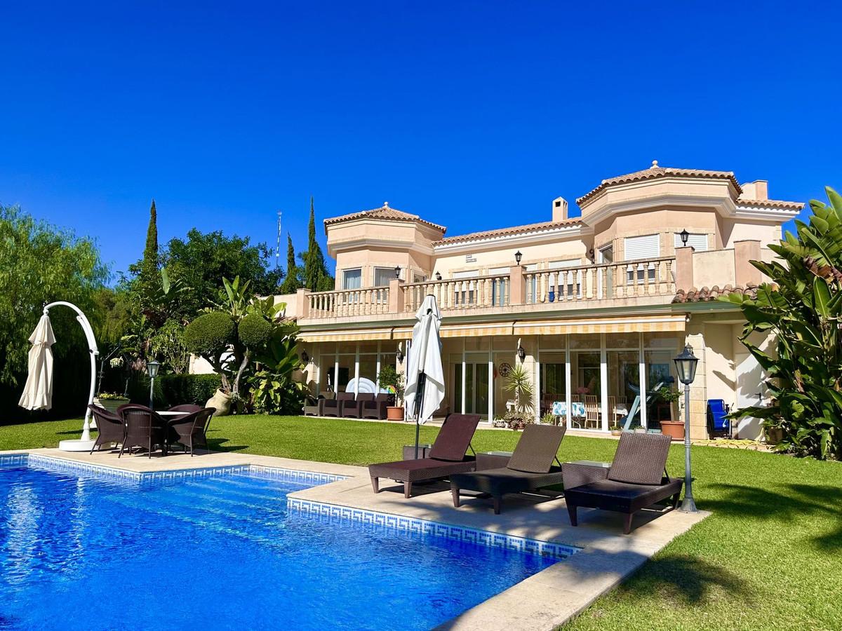 Villa Detached in El Rosario