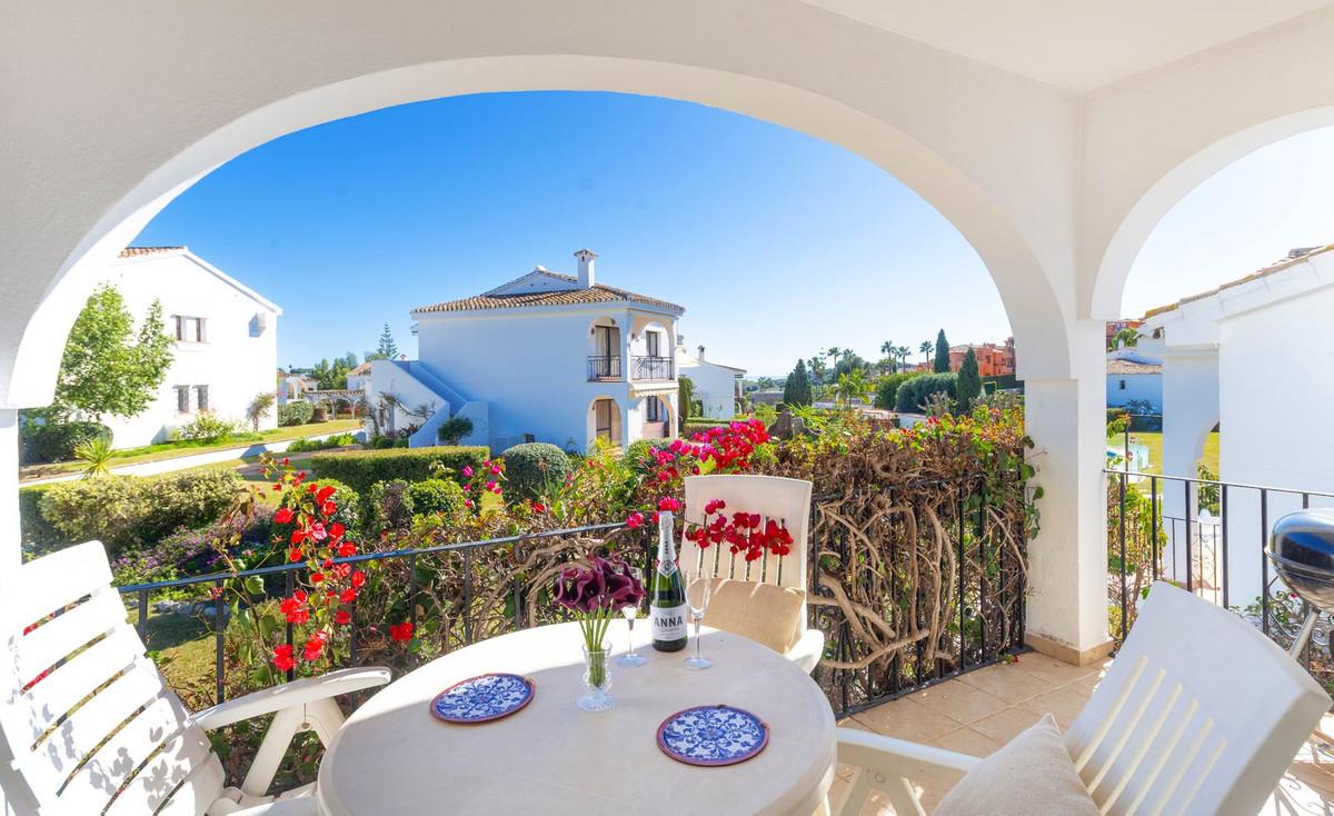 Apartment Penthouse in El Paraiso