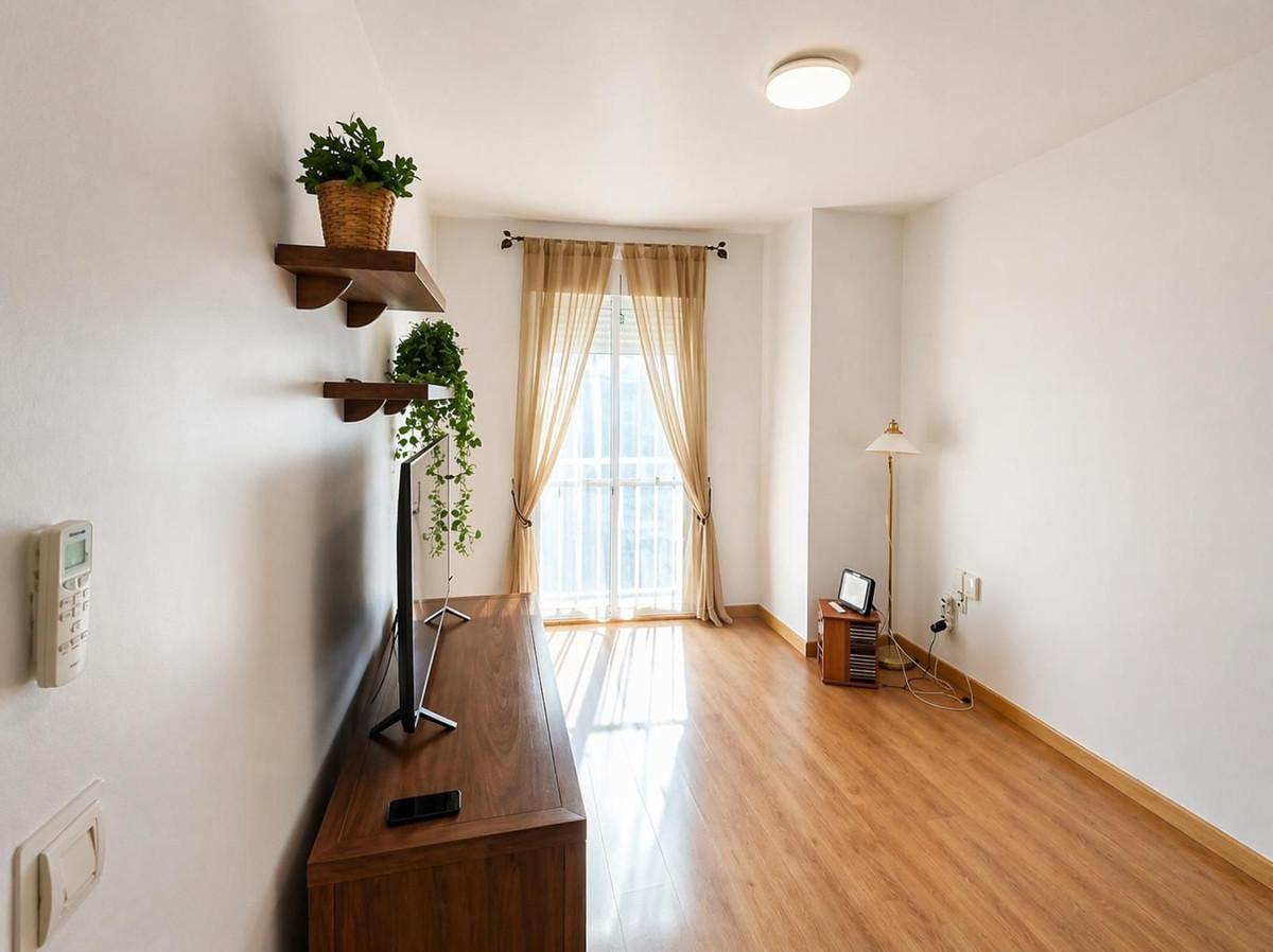 Apartment Middle Floor in M&aacute;laga Centro