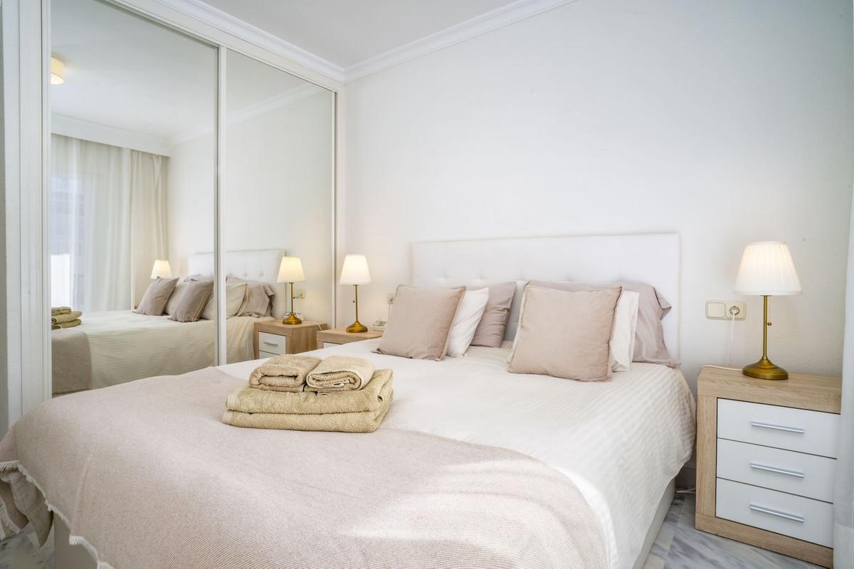 Apartment Middle Floor in Puerto Ban&uacute;s