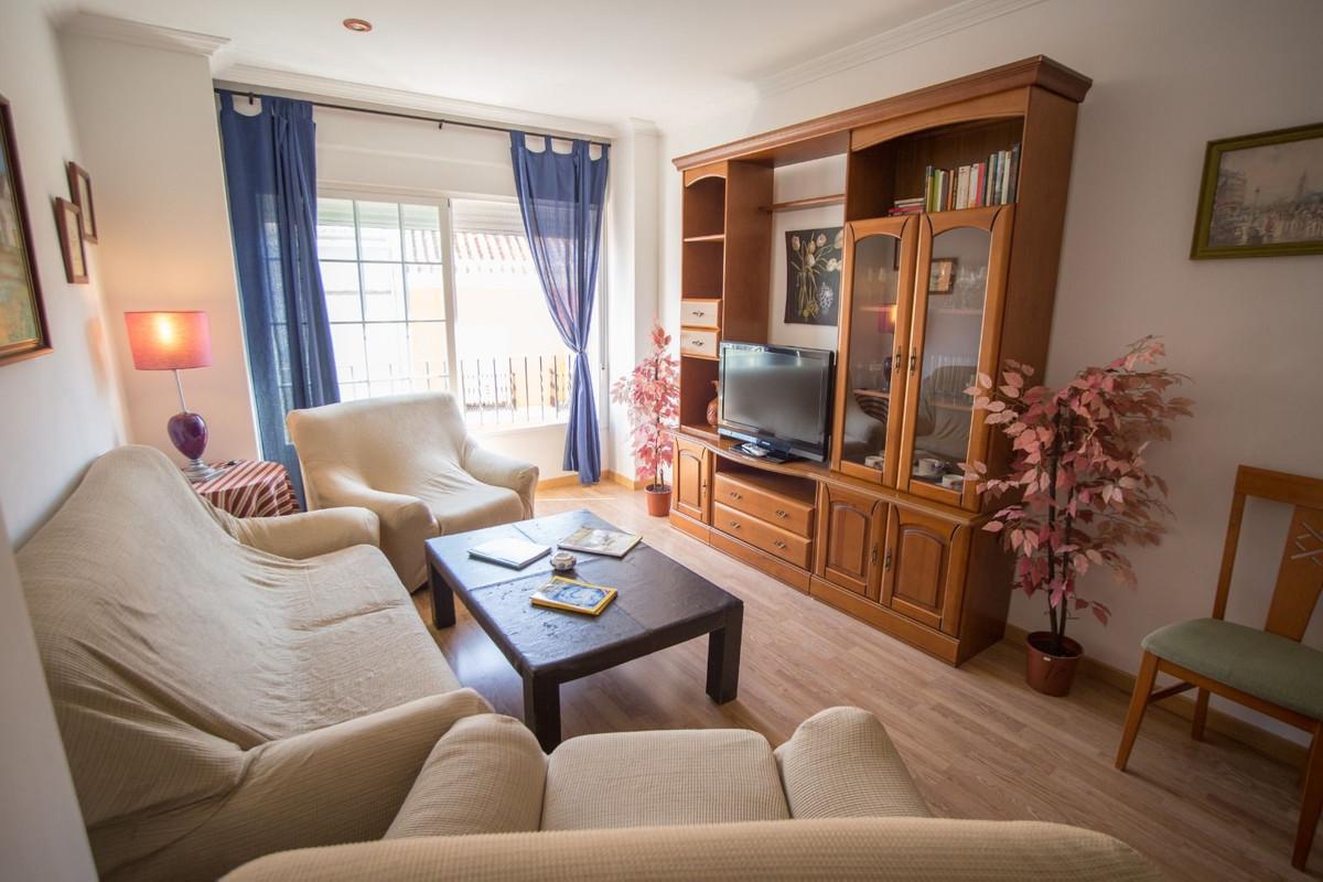 Apartment Middle Floor in Co&iacute;n