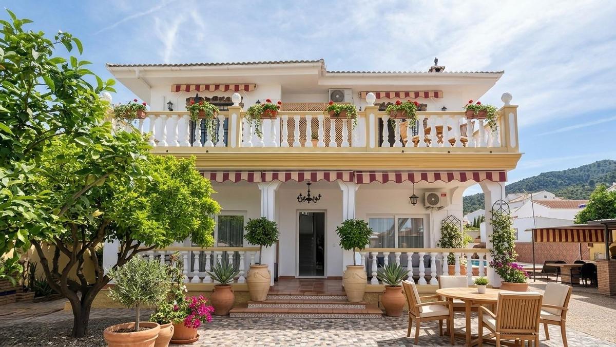 Villa Detached in Alhaur&iacute;n de la Torre