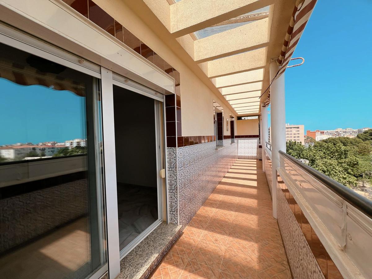 Apartment Penthouse in Torremolinos