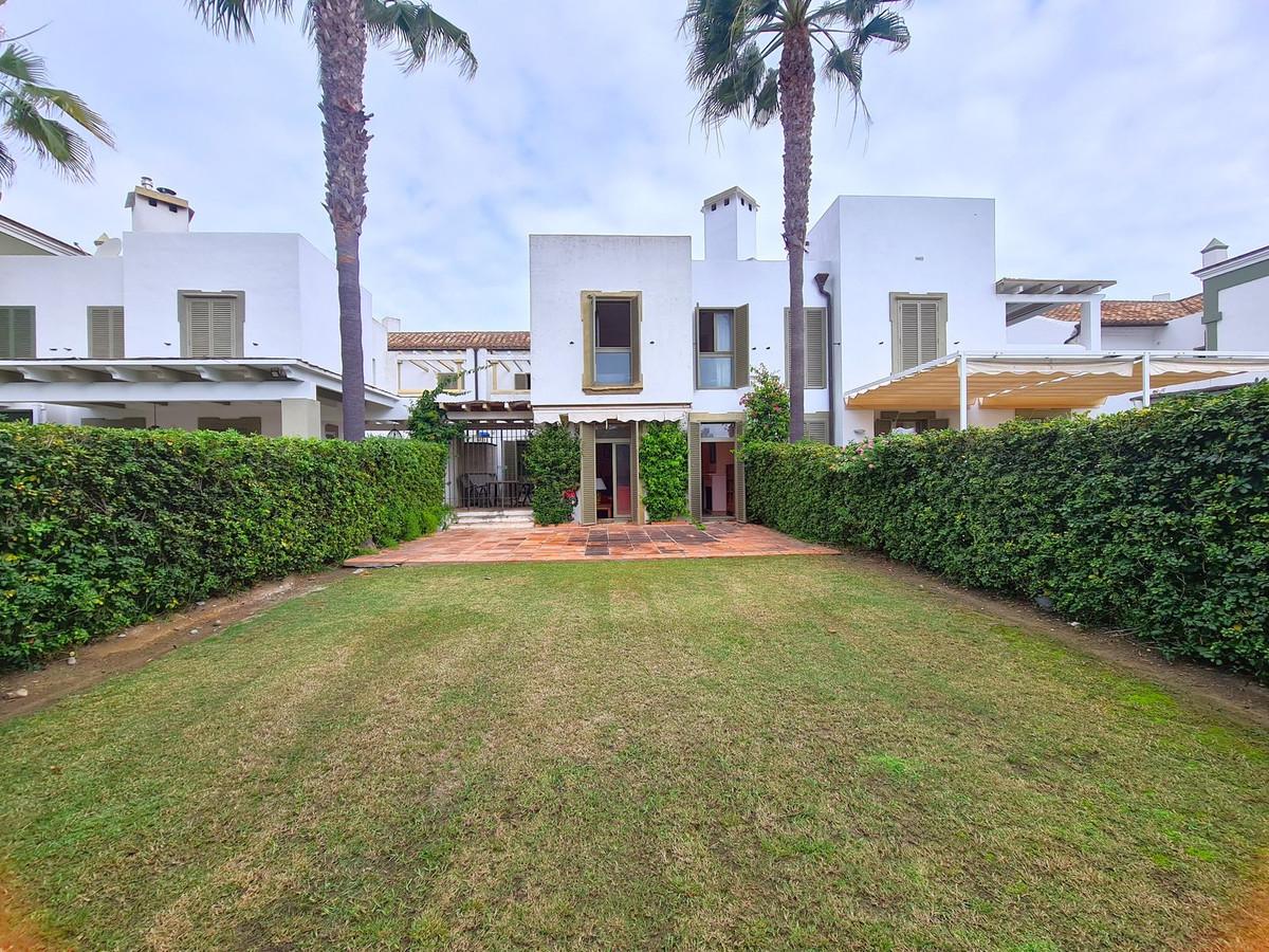 Townhouse Semi Detached in Sotogrande