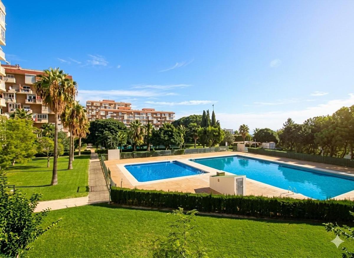Apartment Middle Floor in Benalmadena