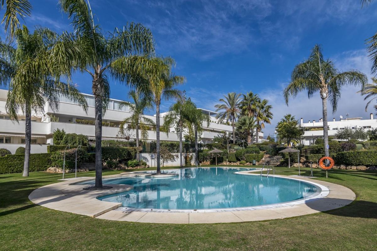Apartment Ground Floor in Nueva Andaluc&iacute;a