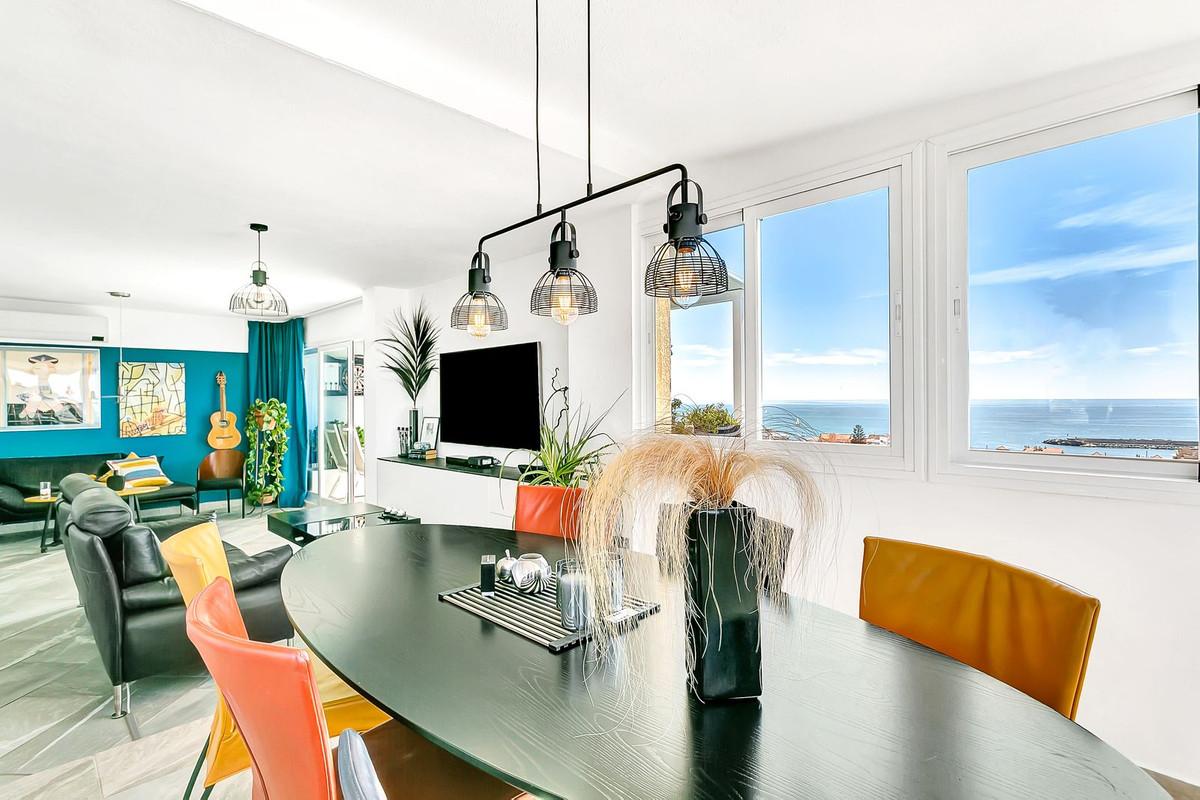 Apartment Penthouse in Fuengirola