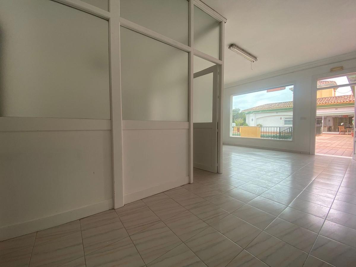 Commercial Office in Atalaya