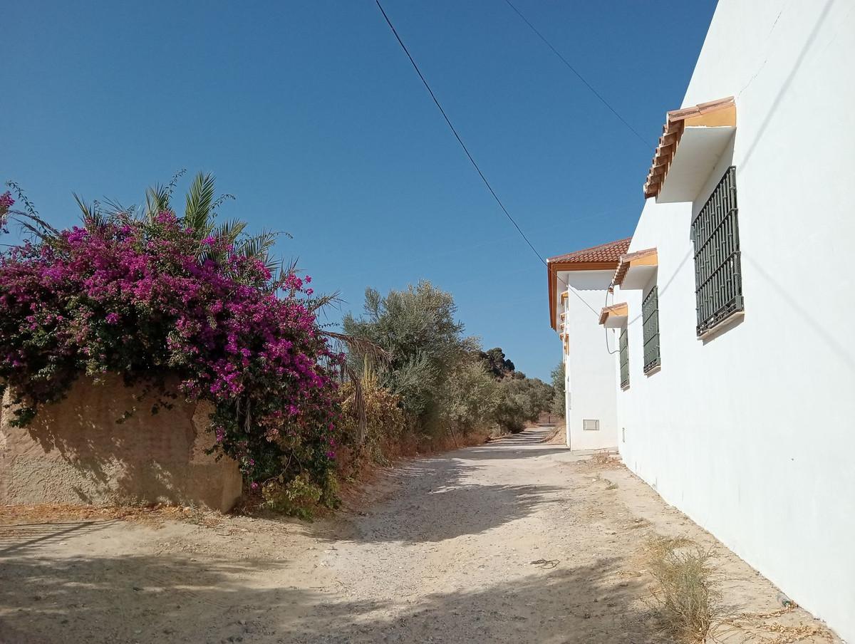 Plot Residential in Estaci&oacute;n de Campanillas