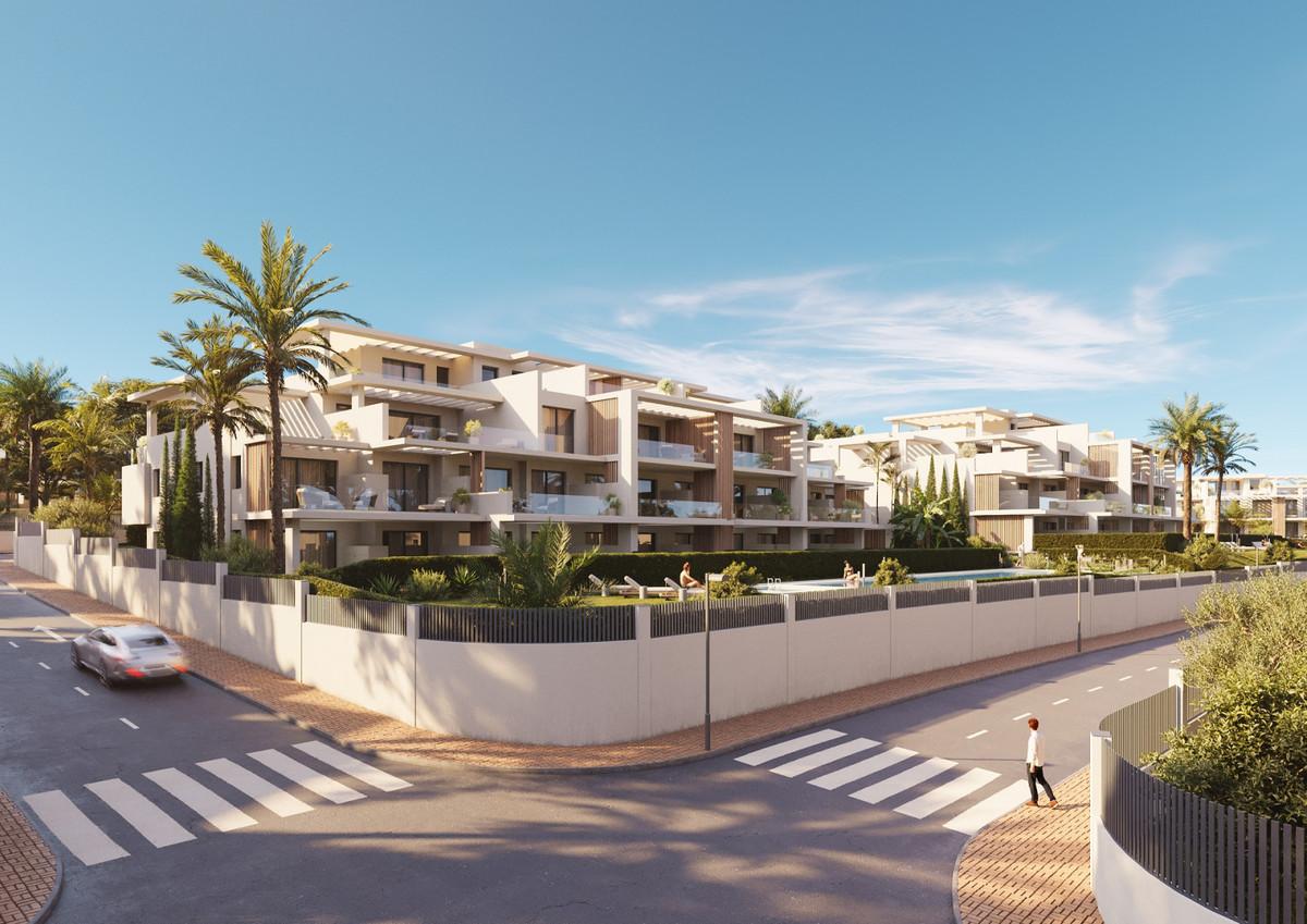 Apartment Ground Floor in New Golden Mile