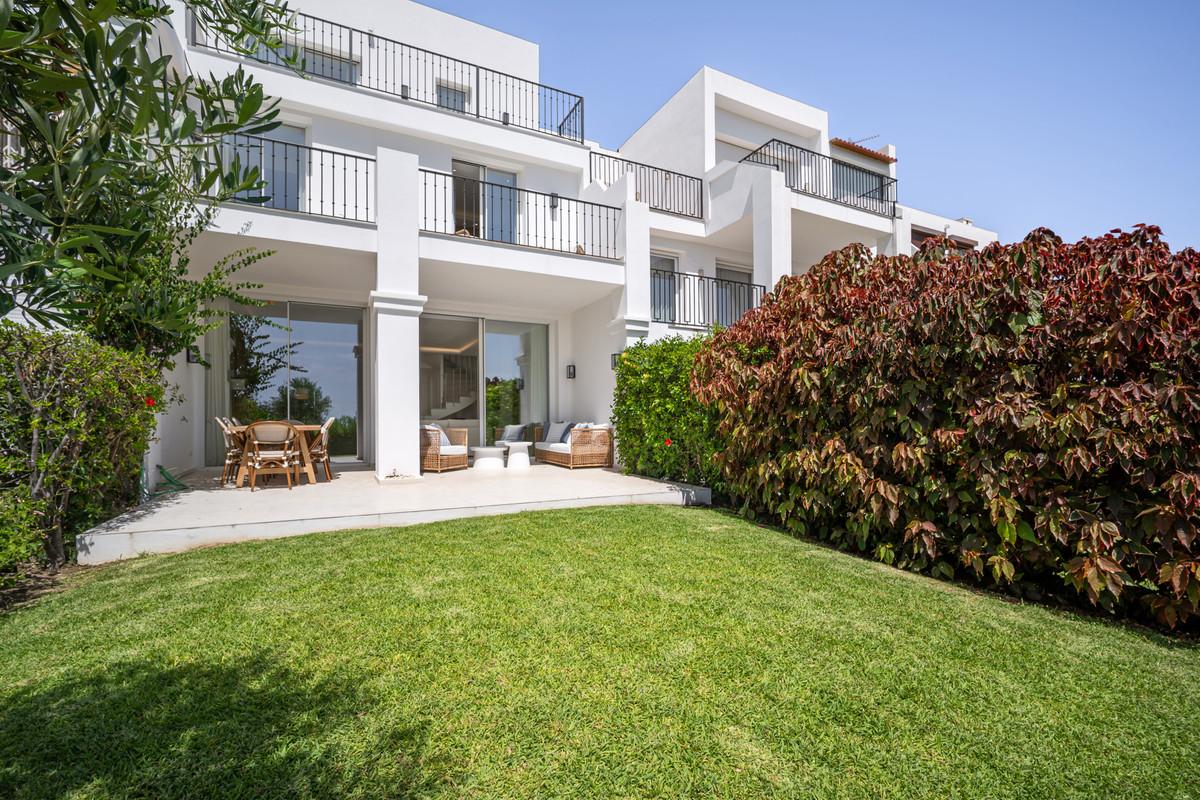 Townhouse Terraced in La Quinta
