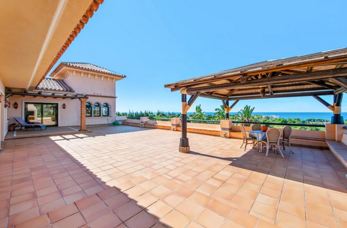 Villa Detached in Estepona