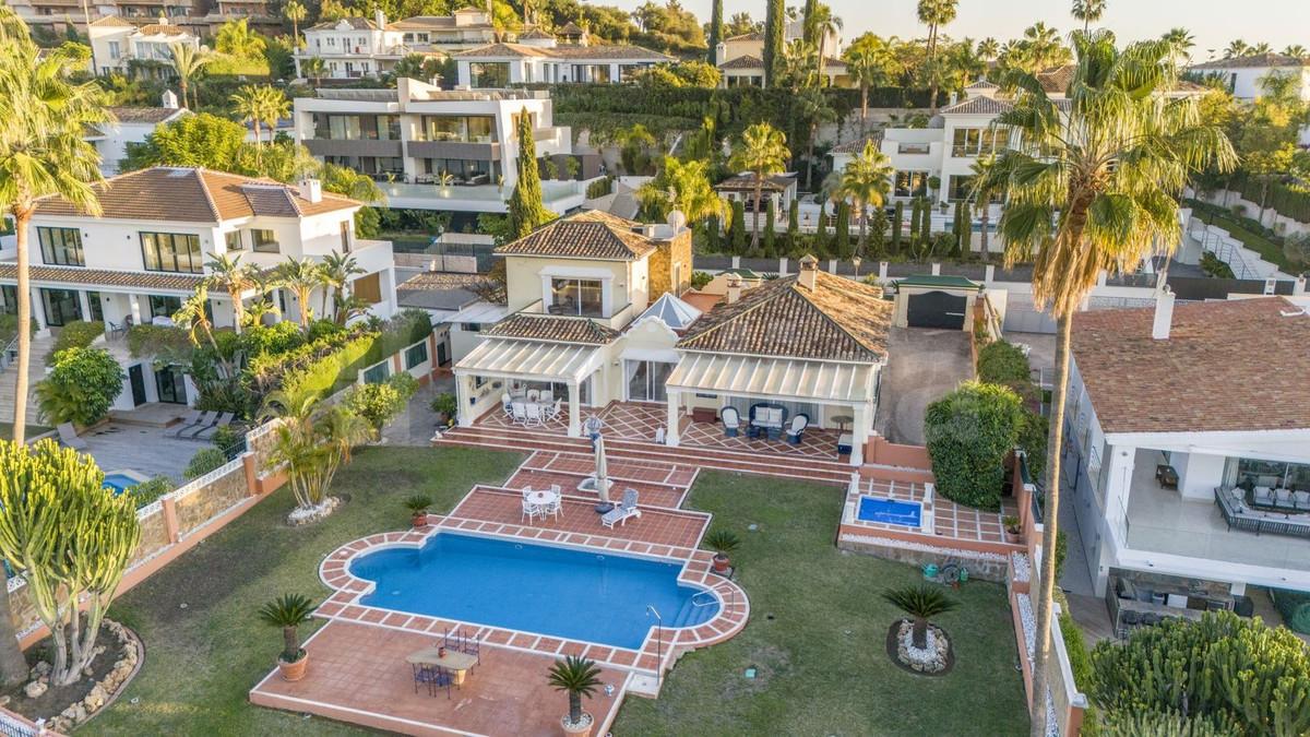 Apartment Ground Floor in Nueva Andaluc&iacute;a