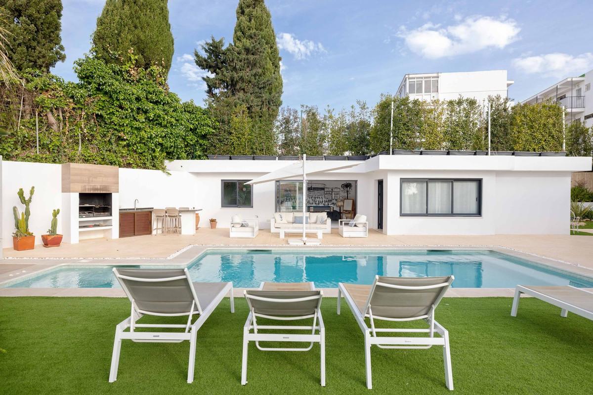 Villa Detached in M&aacute;laga