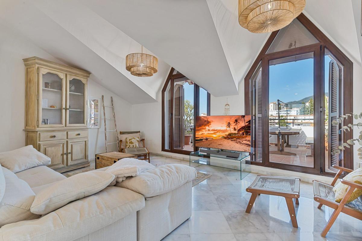 Apartment Penthouse in Arroyo de la Miel