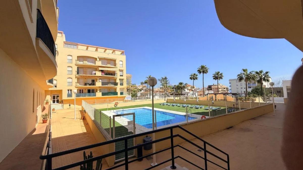 Apartment Middle Floor in Casares