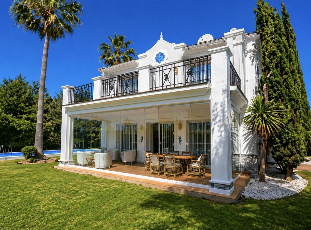 Villa Detached in La Duquesa