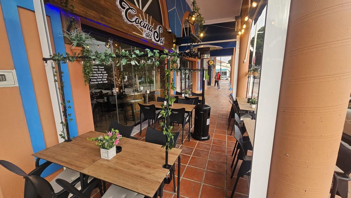 Commercial Restaurant in Calahonda