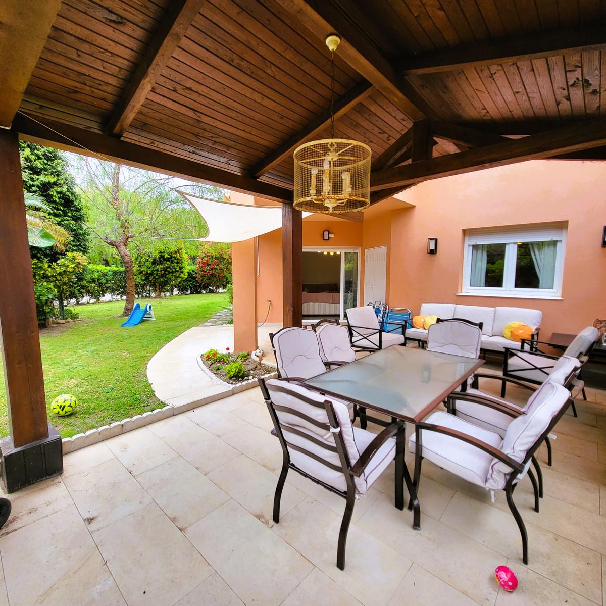 Villa Semi Detached in Manilva