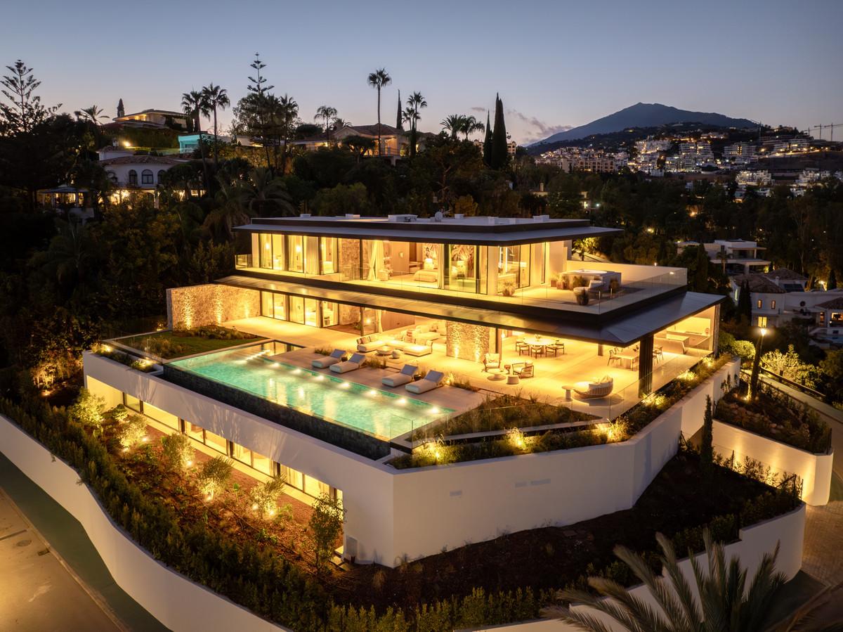 Villa Detached in Marbella