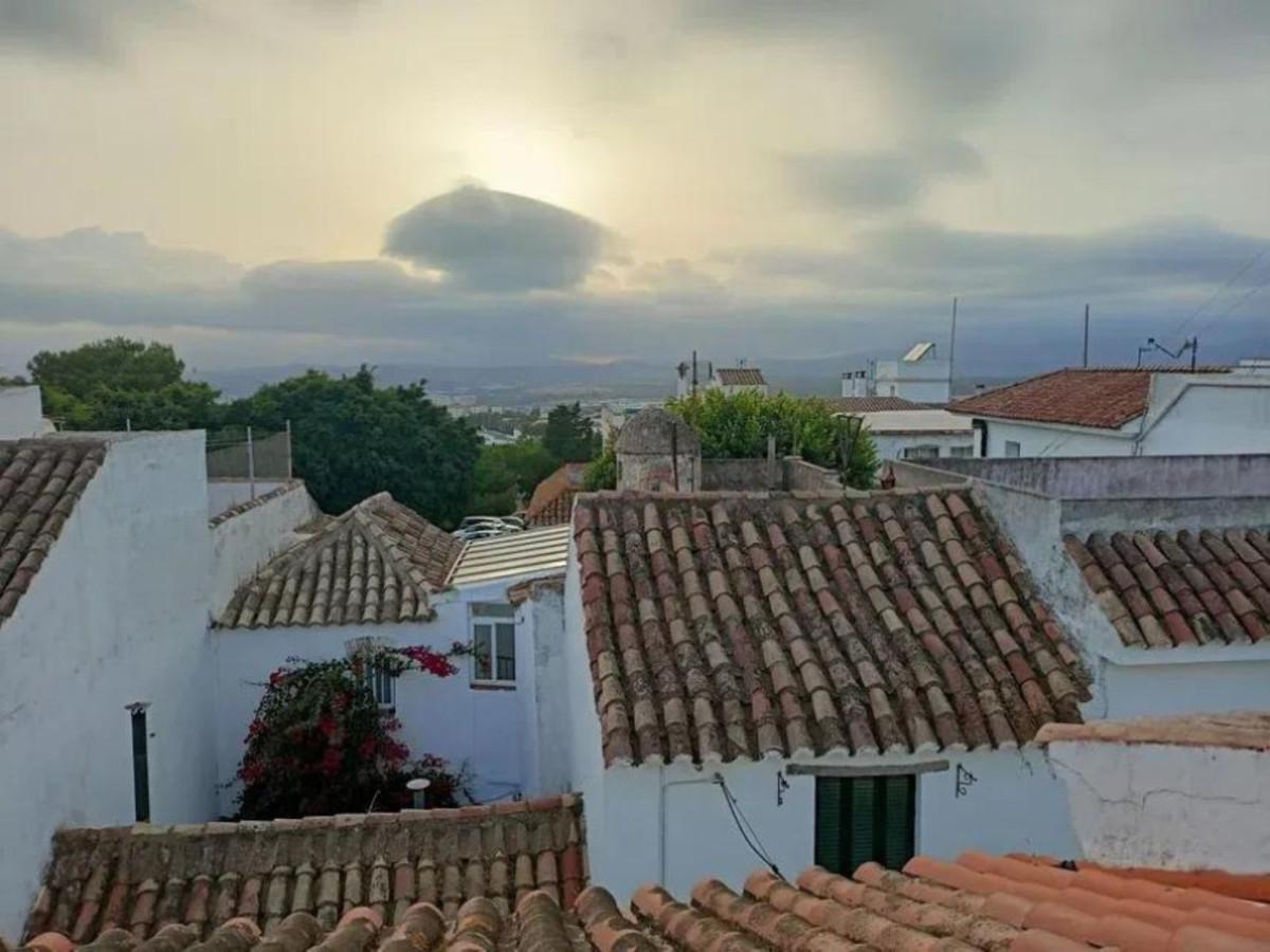 Villa Semi Detached in San Roque