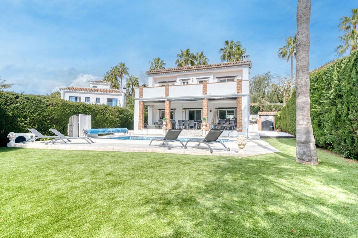 Villa Detached in Calahonda