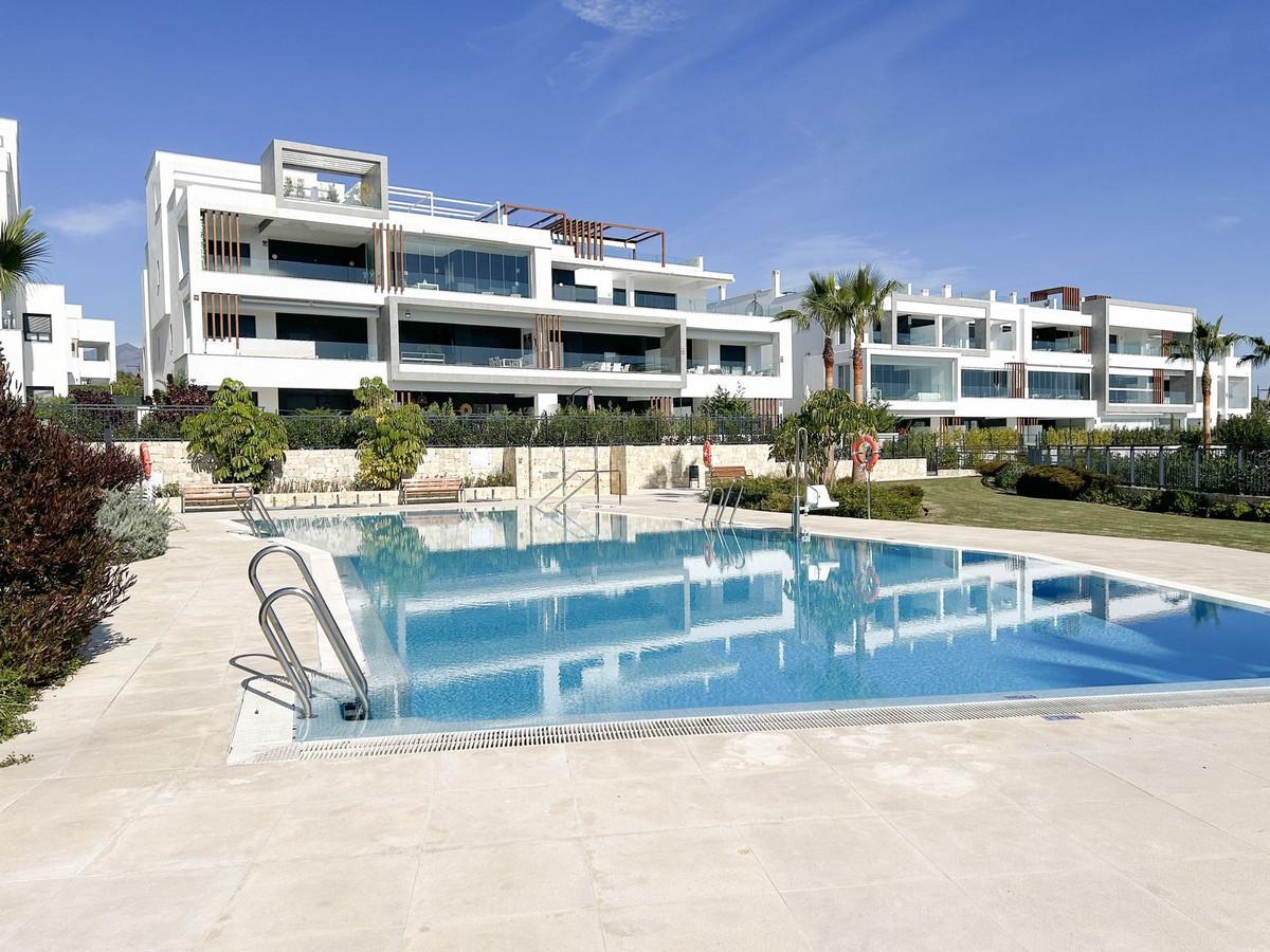Apartment Penthouse in Estepona