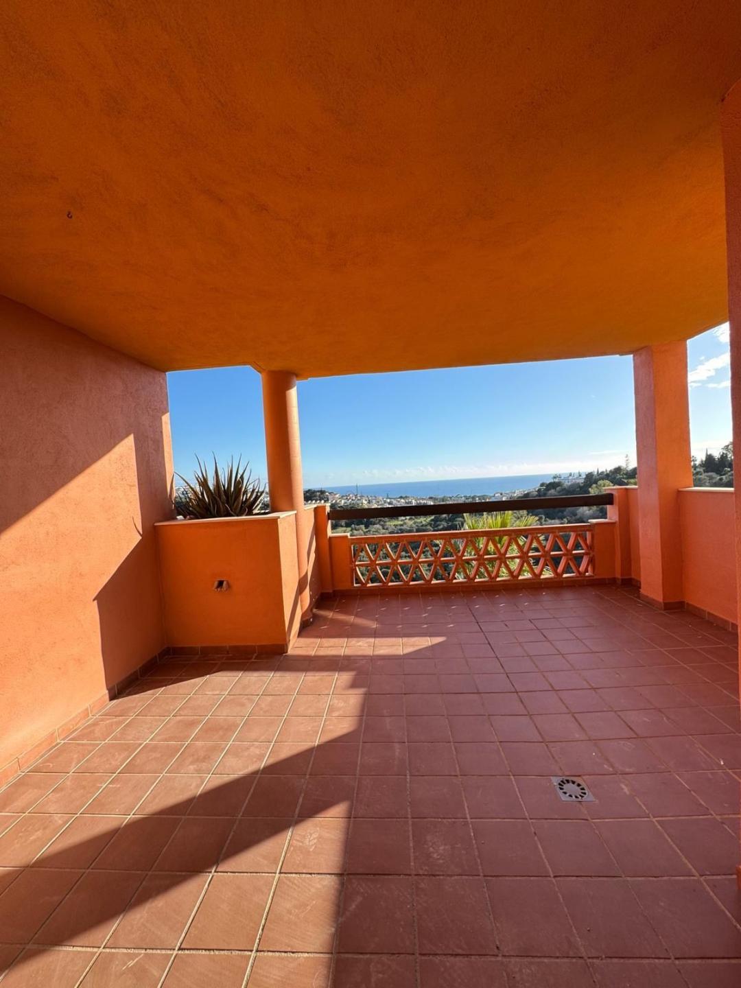 Apartment Middle Floor in Las Chapas