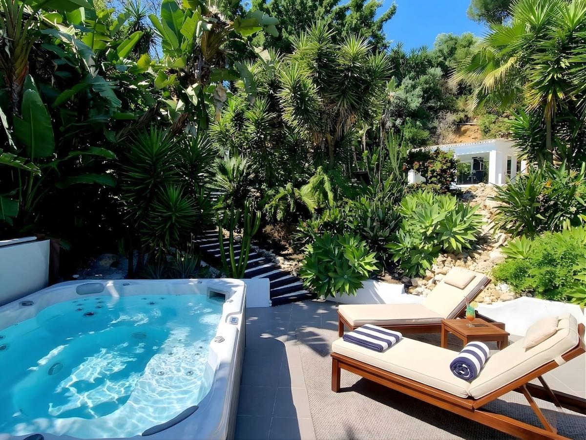 Villa Detached in Marbella