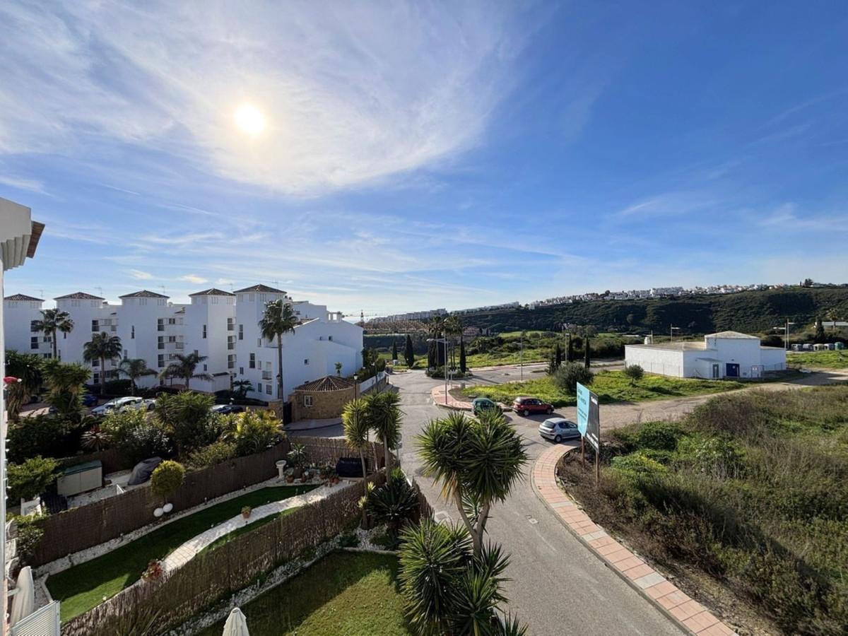 Apartment Middle Floor in Manilva